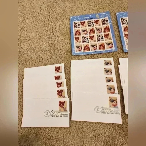 THE ART OF DISNEY Lot Of Full Sheets of 2 16 US Stamps And 5 Sets Of 4 Envelopes - Picture 2 of 4
